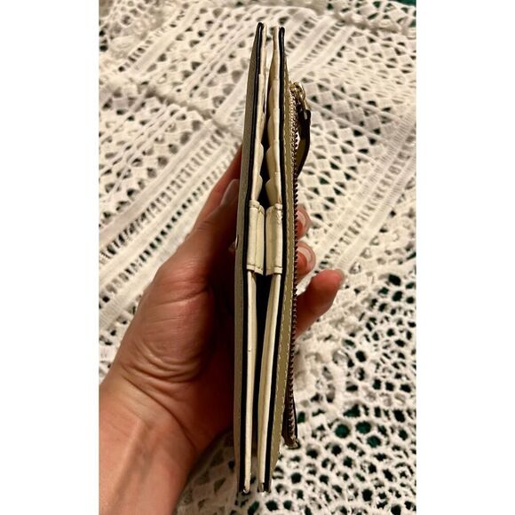 Kate Spade NY Cameron Street Stacy Large Slim Bifold Wallet - Picture 6 of 8